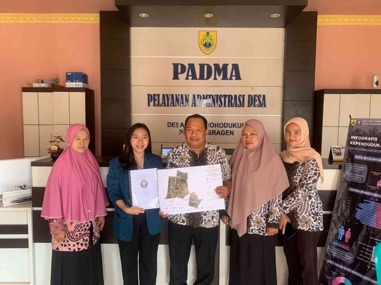 Membantu Meningkatkan Administratif Desa, Mahasiswa KKN Undip Membuat Pelatihan dan Pembuatan Peta Administrasi Desa Somomorodukuh, Sragen